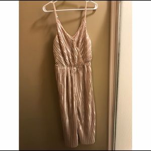 💥PRICE DROP💥 Gold Pleated Jumpsuit